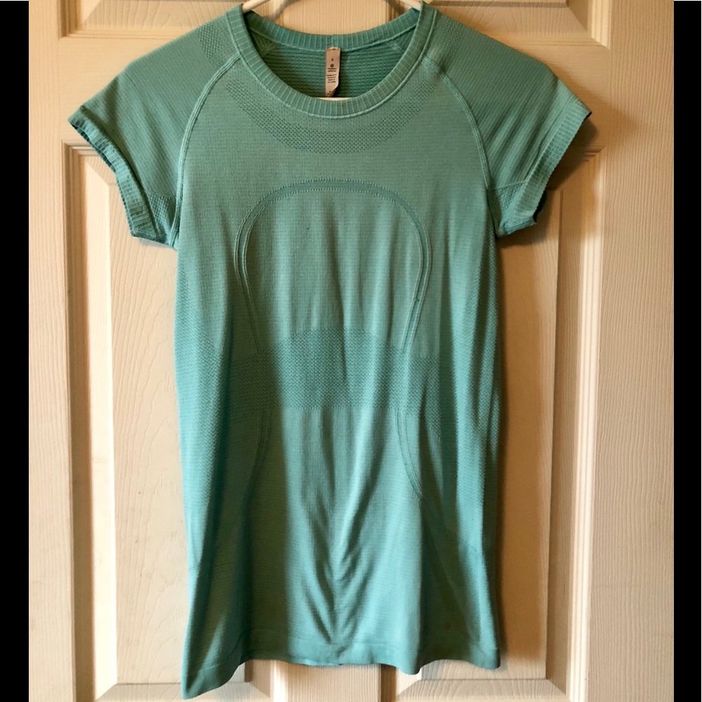 LULULEMON ATHLETICA Swiftly Tech Shirt Sleeve Crew